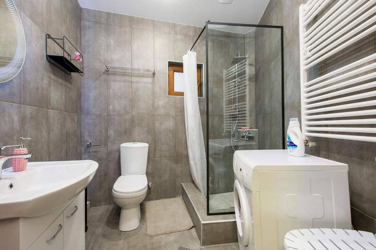 Hotel Terra Bridge Tiflis Exterior foto